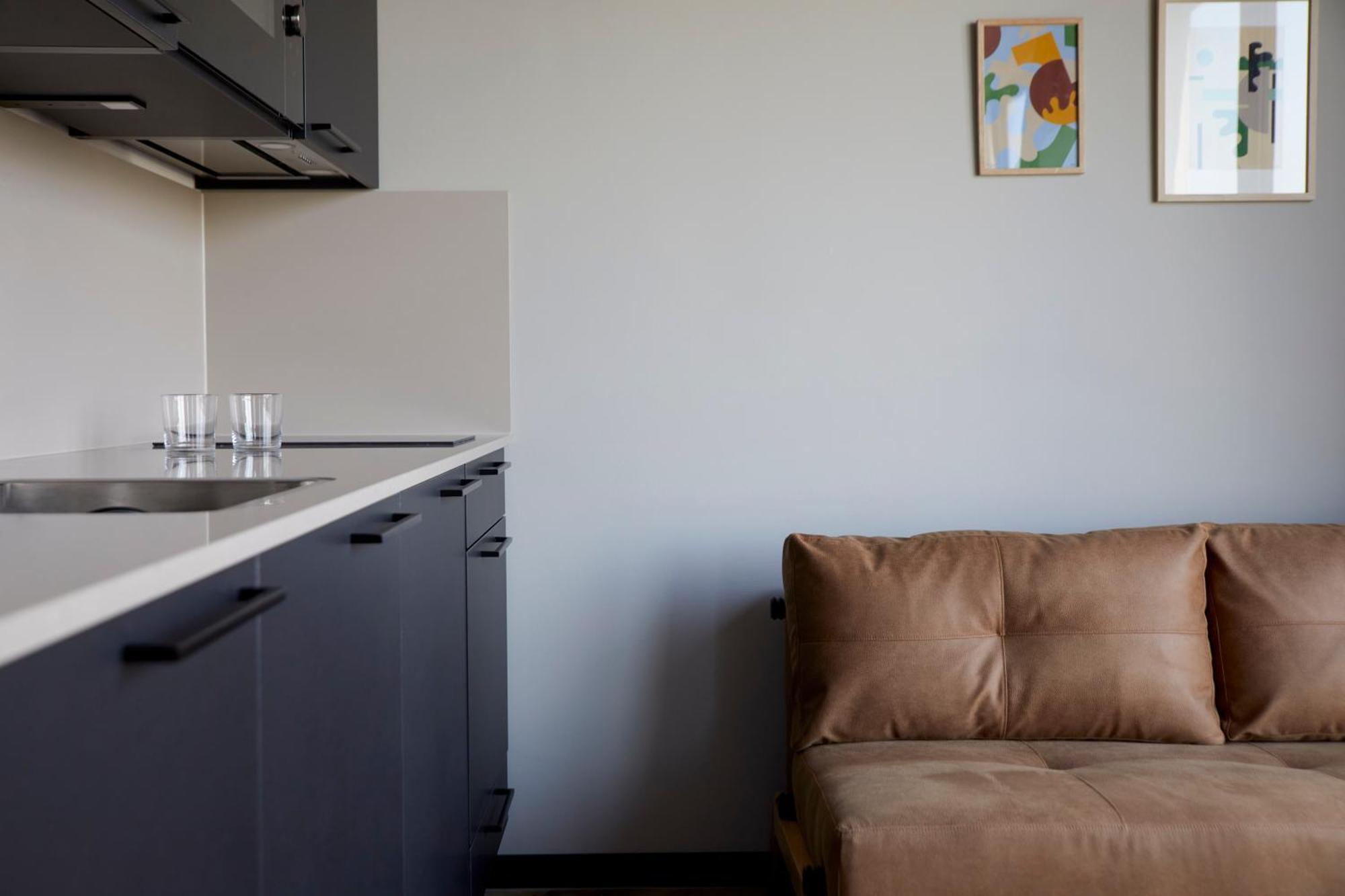 Bob W Amsterdam Noord Lejlighedshotel Værelse billede